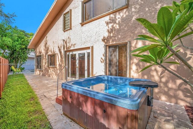 42 Birch Drive, Cooper City, FL 33026
