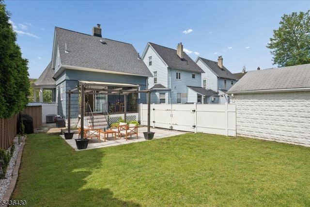 277 Grove St, East Rutherford Boro, NJ 07073
