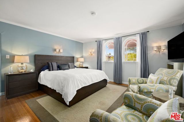6141 Warner Drive, Los Angeles, CA 90048