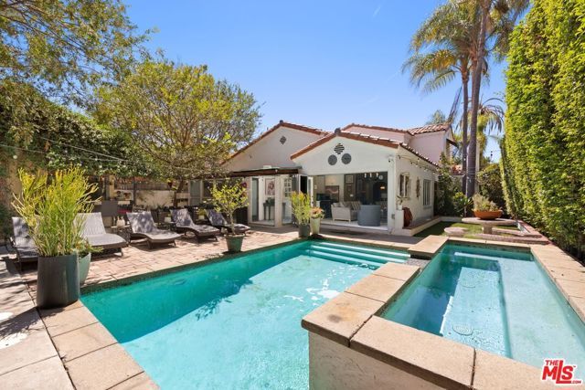 6141 Warner Drive, Los Angeles, CA 90048