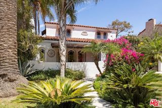 6141 Warner Drive, Los Angeles, CA 90048