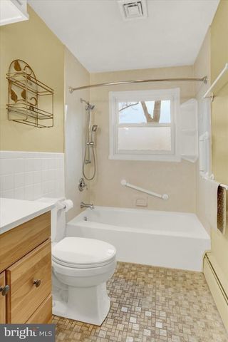 271 SPANGLERS MILL RD, New Cumberland, PA 17070