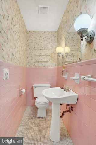 271 SPANGLERS MILL RD, New Cumberland, PA 17070