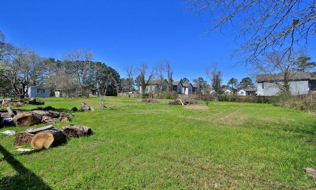 1929 Argo Road, Conroe, TX 77301