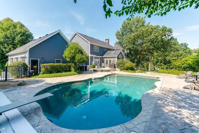 2904 Fox Knoll Court, Johnsburg, IL 60051