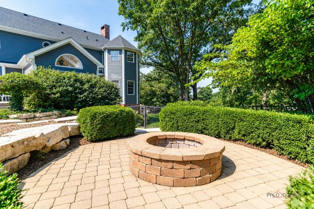 2904 Fox Knoll Court, Johnsburg, IL 60051