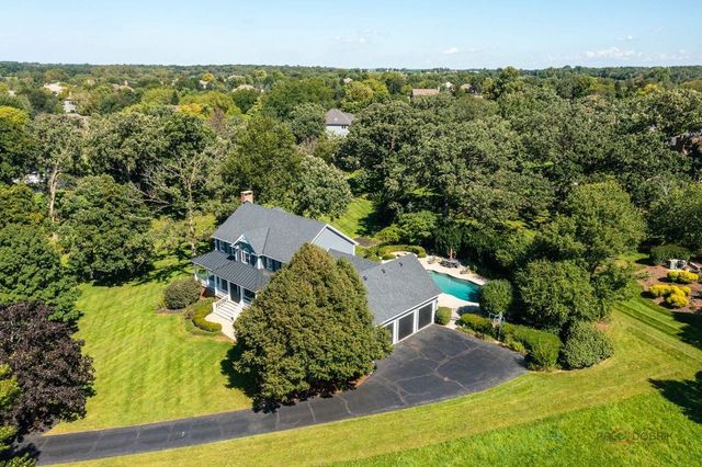 2904 Fox Knoll Court, Johnsburg, IL 60051