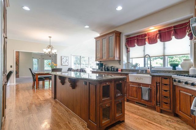 2904 Fox Knoll Court, Johnsburg, IL 60051