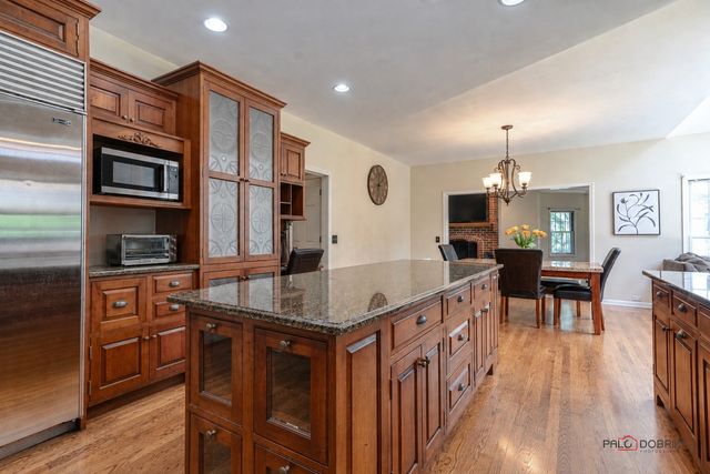 2904 Fox Knoll Court, Johnsburg, IL 60051