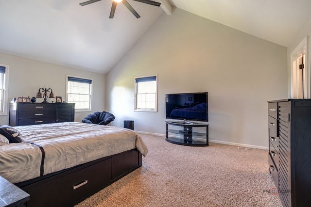 2904 Fox Knoll Court, Johnsburg, IL 60051