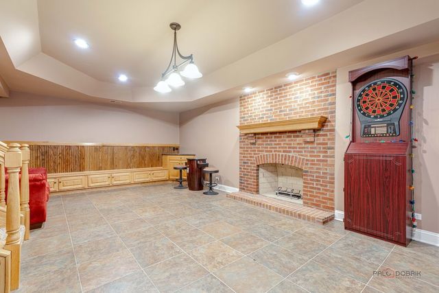 2904 Fox Knoll Court, Johnsburg, IL 60051