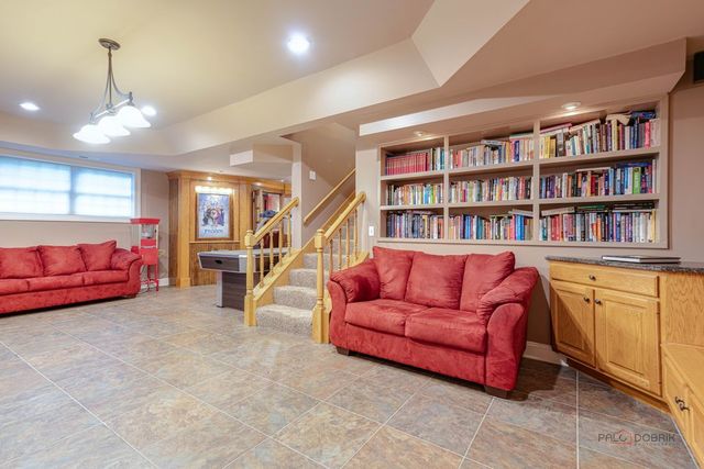 2904 Fox Knoll Court, Johnsburg, IL 60051
