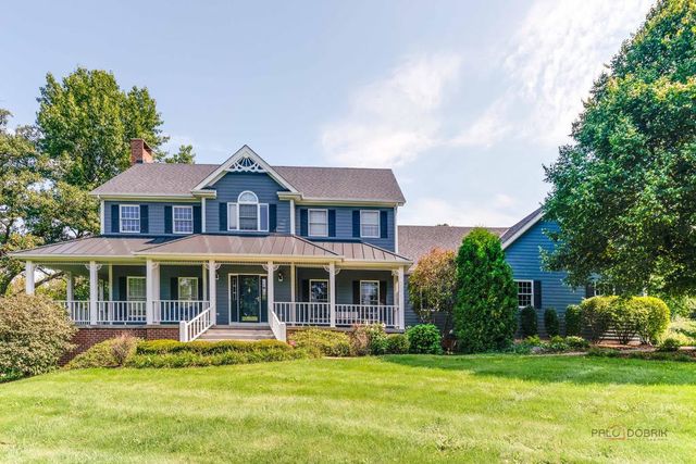 2904 Fox Knoll Court, Johnsburg, IL 60051