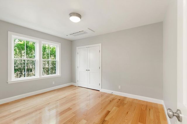 48 Mt Vernon St 1, Arlington, MA 02476