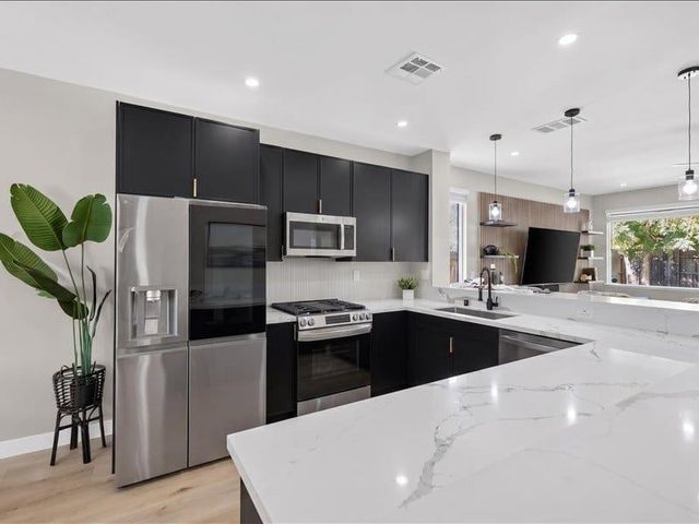 1528 Latherton Way, Folsom, CA 95630