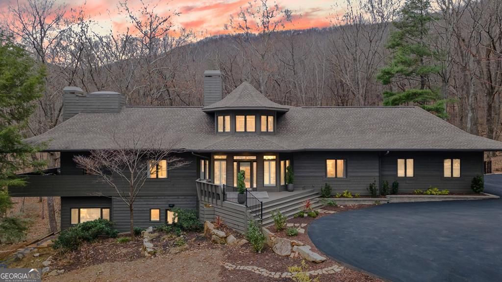 220 Wake Robin, Big Canoe, GA 30143