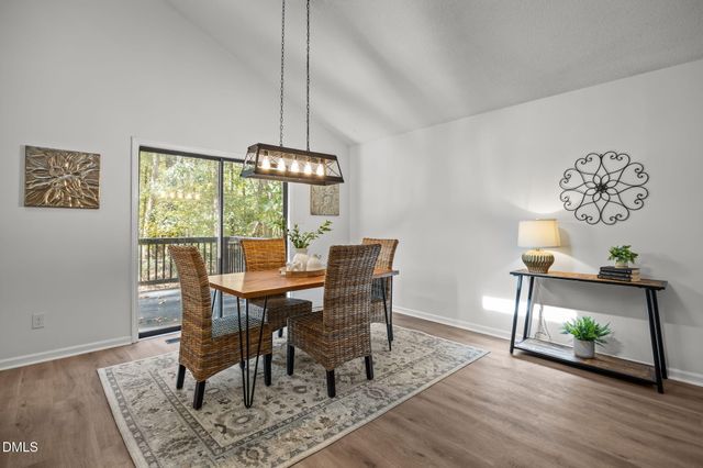 9909 Leslie Drive, Chapel Hill, NC 27516