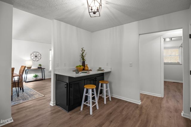 9909 Leslie Drive, Chapel Hill, NC 27516