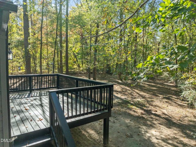 9909 Leslie Drive, Chapel Hill, NC 27516