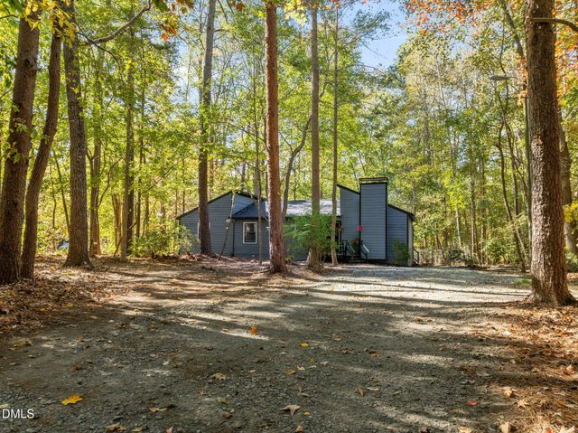 9909 Leslie Drive, Chapel Hill, NC 27516