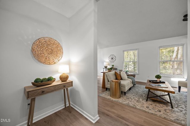 9909 Leslie Drive, Chapel Hill, NC 27516