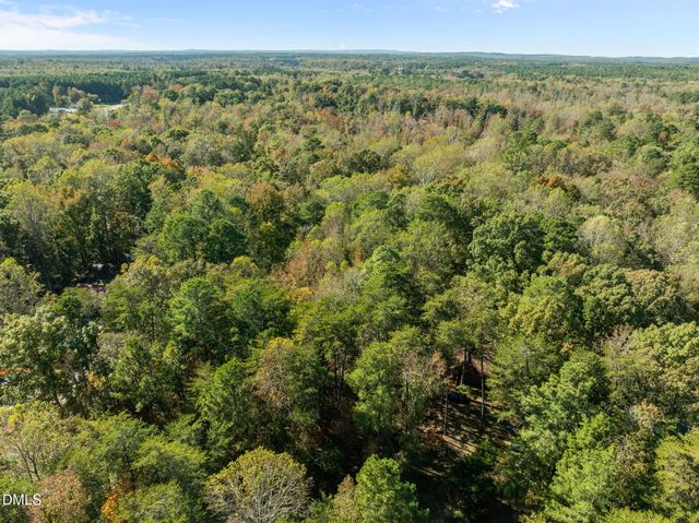 9909 Leslie Drive, Chapel Hill, NC 27516