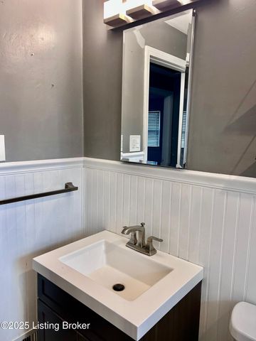 8106 Indigo Dr, Louisville, KY 40258