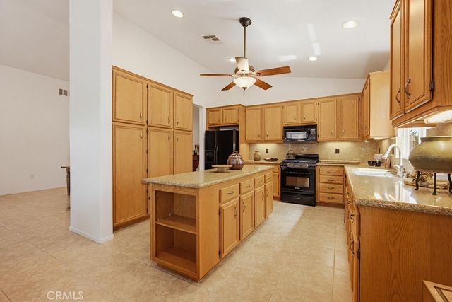 7975 Bogey, Hemet, CA 92545