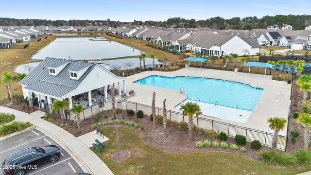 9410 Barnstormer Drive NW, Calabash, NC 28467