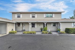 953 SE 10th 6d, Deerfield Beach, FL 33441