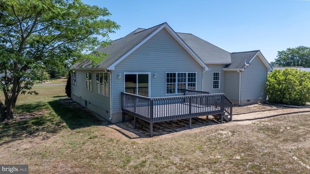 6194 OLD SHARPTOWN RD, Laurel, DE 19956