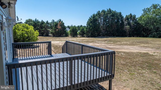 6194 OLD SHARPTOWN RD, Laurel, DE 19956