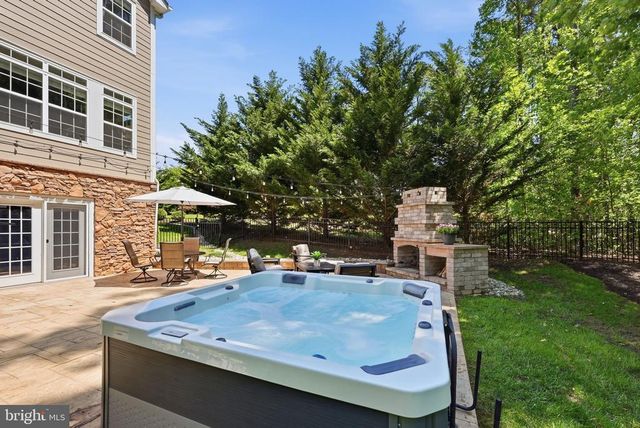 11622 PINE HOLLOW LN, Spotsylvania, VA 22551