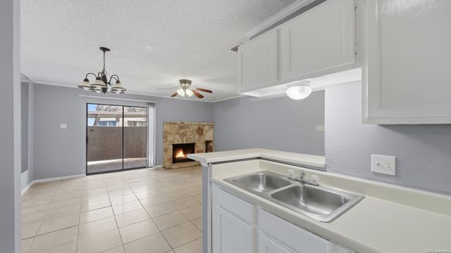 5322 Medical B103, San Antonio, TX 78240