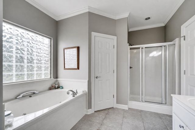 1320 Crosspoint, Conway, AR 72034