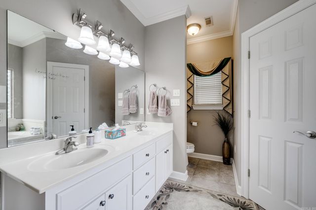 1320 Crosspoint, Conway, AR 72034