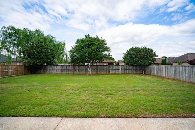 1320 Crosspoint, Conway, AR 72034