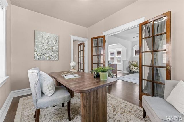 4709 Penrose Street, St Louis, MO 63115