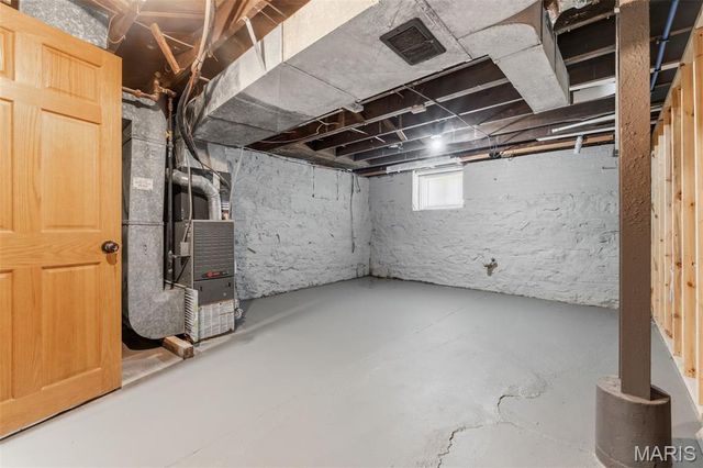 4709 Penrose Street, St Louis, MO 63115