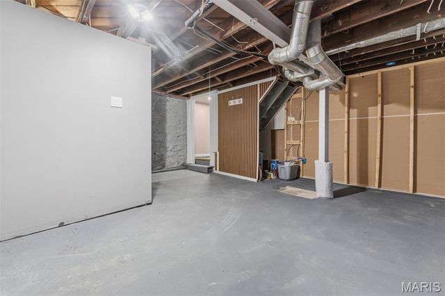4709 Penrose Street, St Louis, MO 63115