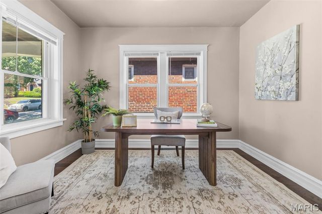 4709 Penrose Street, St Louis, MO 63115