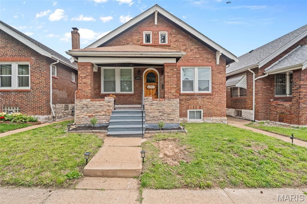 4709 Penrose Street, St Louis, MO 63115