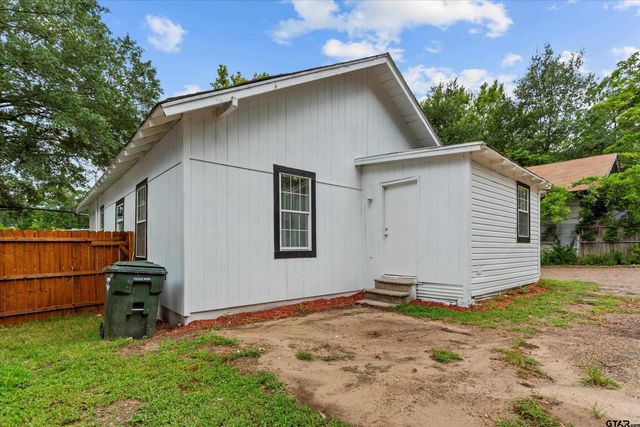 1004 E Erwin St., Tyler, TX 75702