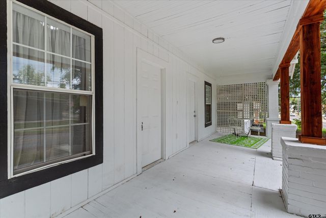 1004 E Erwin St., Tyler, TX 75702