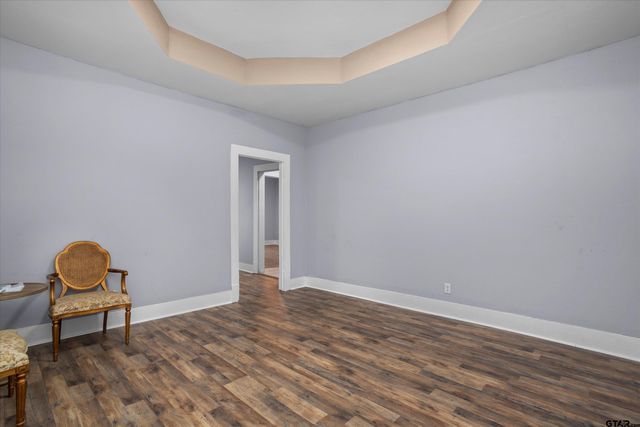 1004 E Erwin St., Tyler, TX 75702