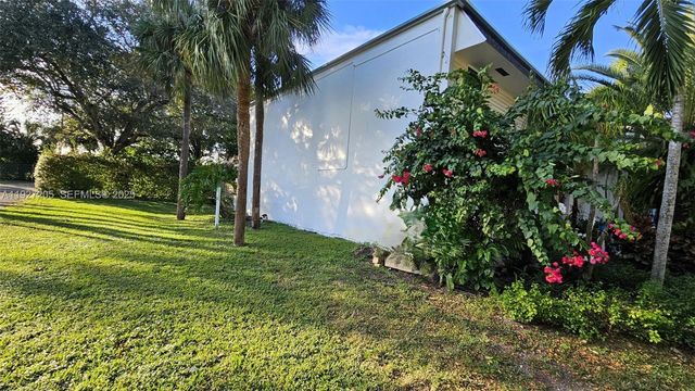 2750 N 34th Ave 9A, Hollywood, FL 33021