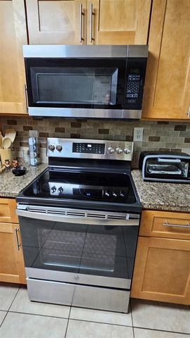 2750 N 34th Ave 9A, Hollywood, FL 33021