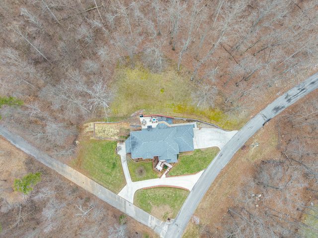 1357 Heather Hills Drive, Somerset, KY 42503