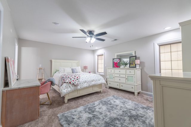 1357 Heather Hills Drive, Somerset, KY 42503