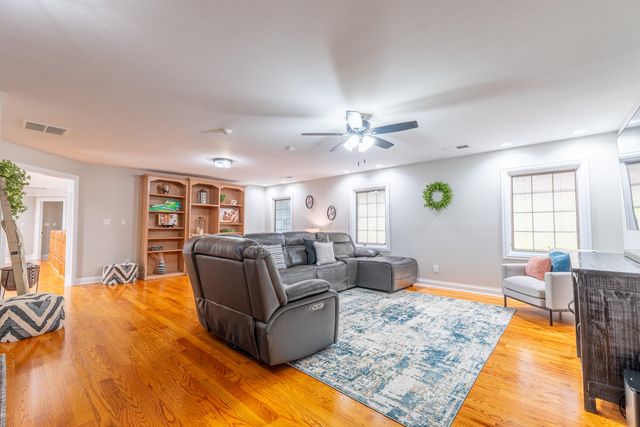 1357 Heather Hills Drive, Somerset, KY 42503